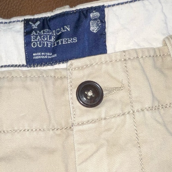 American Eagle Men’s Khaki pants 34x36 - Picture 2 of 3